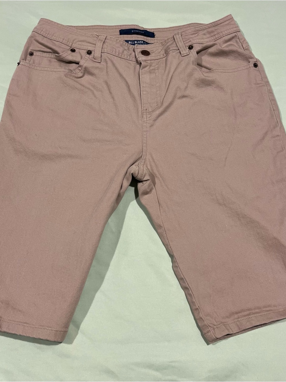 Bill Blass Petite stretch khaki Bermuda shorts, 8P